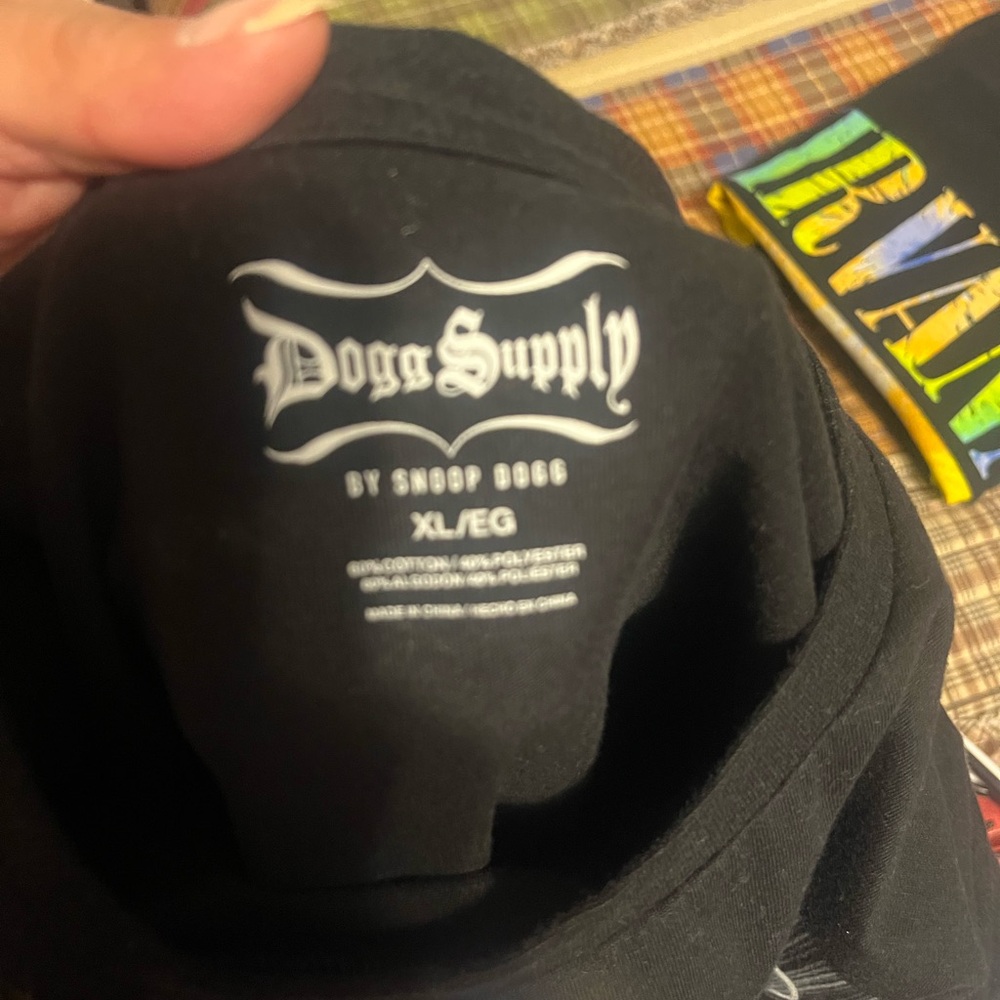 New! Dogg Supply SNOOP DOGGY DOGG Black Dog T-Shirt - Picture 5 of 5